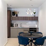 Ocean Lagoon By Belmont Realty Apartmán