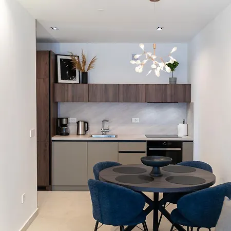 Ocean Lagoon By Belmont Realty Apartment